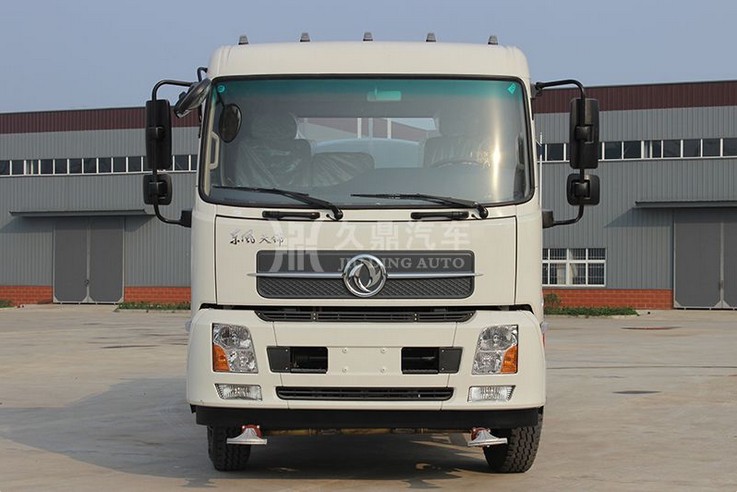 10���|�L���\�G����ˮ܇�DƬ