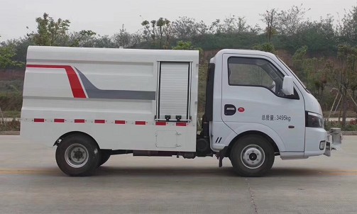 東風(fēng)途逸路面高壓清洗車高清圖片 東風(fēng)途逸路面高壓清洗車高清圖片