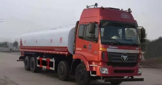 福田歐曼前四后八灑水車圖片 福田歐曼前四后八灑水車圖片