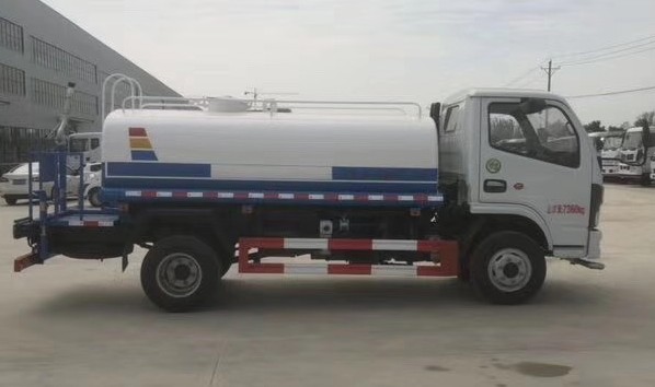 ��(gu��)��5���|�L(f��ng)���𿨞�ˮ܇(ch��)�DƬ