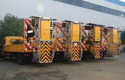 程力威牌防撞緩沖車圖片 程力威牌防撞緩沖車圖片