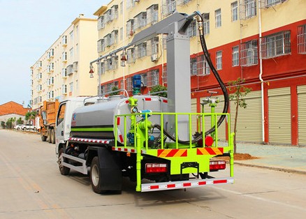 �����|�L�������F·�։m܇�DƬ