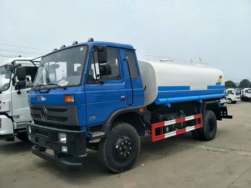 10-12���|�L(f��ng)145/153��ˮ܇(ch��)�DƬ