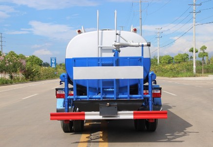 東風d6灑水車圖片 東風d6灑水車圖片