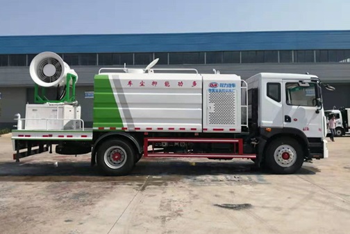 80米霧炮車(chē)圖片 80米霧炮車(chē)圖片