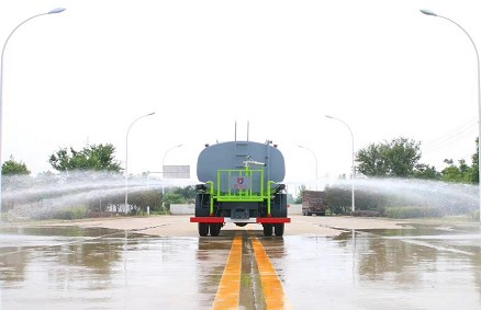 12����ˮ܇�����Xһ�__����12���|�L�A��KL5�G����ˮ܇�S�҃r��4