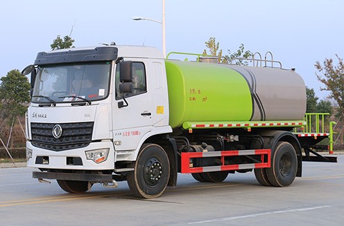 12����ˮ܇�����b���ه�ˮ_����12���|�L(f��ng)���õױPD3L�G����ˮ܇�S�҃r��