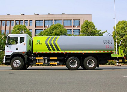 國六東風(fēng)華神T5后雙橋20方灑水車圖片 國六東風(fēng)華神T5后雙橋20方灑水車圖片