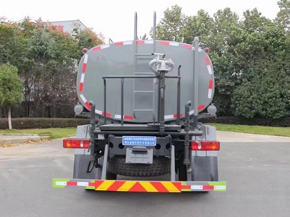 國六東風(fēng)天錦四驅(qū)11方越野灑水車 國六東風(fēng)天錦四驅(qū)11方越野灑水車