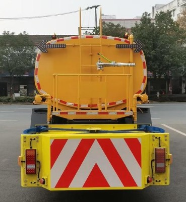 國六12方東風(fēng)多利卡D9灑水車帶防撞緩沖車 國六12方東風(fēng)多利卡D9灑水車帶防撞緩沖車