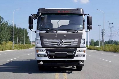 國(guó)六12方東風(fēng)隨專Q7灑水車(chē) 國(guó)六12方東風(fēng)隨專Q7灑水車(chē)