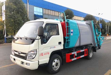 ����r���{�Ɖ��s����܇