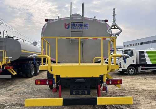 �|�L�A��T5ǰ�ĺ��25����ˮ܇_�P���L��KLF5310GPSE6�;G������܇