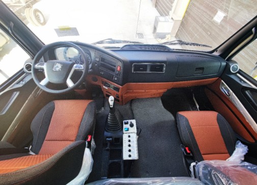 �P���L(f��ng)����������14����ˮ܇(ch��)_KLF5182GPSZ6�;G������܇(ch��)_KLF5180TDYZ6�Ͷ๦���։m܇(ch��)